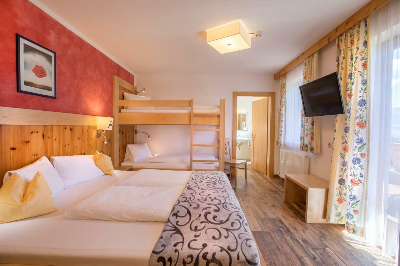 Panoramahotel Burgeck Krimml Quarto foto